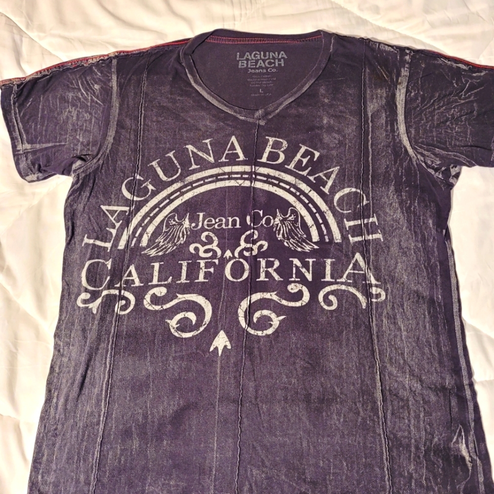 Laguna Beach T-shirt Size L fit.